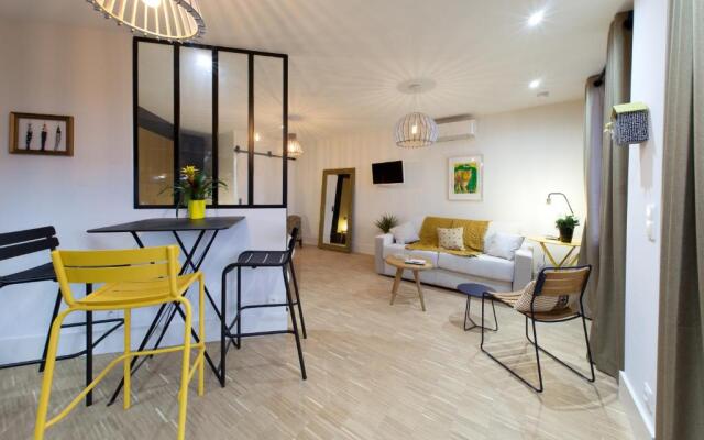 Appart Hotel Eugenie