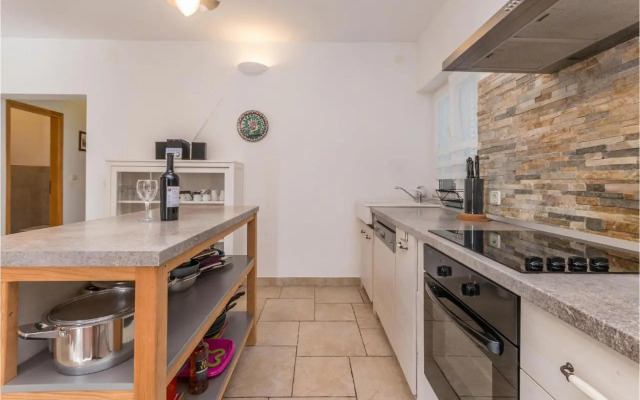 Holiday home Dobropoljana V