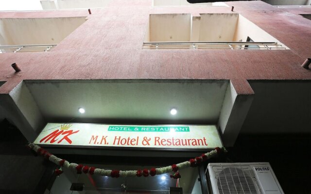 OYO 28440 Mk Hotel And Restaurant