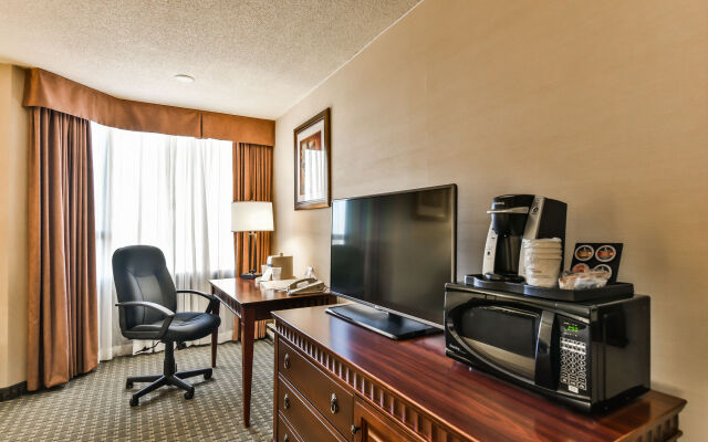 Best Western Plus Cambridge Hotel