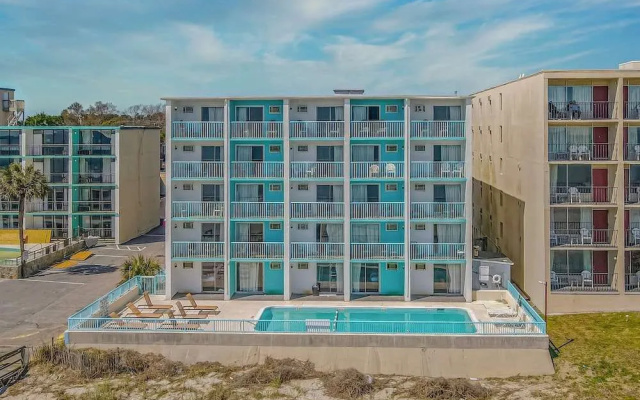 Summerwind Oceanfront Hotel