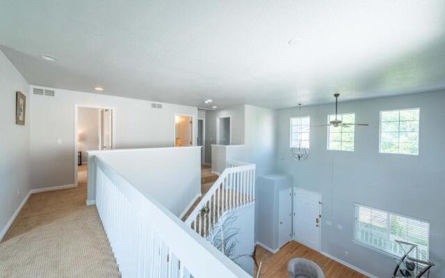 Spacious 4 bedroom 3.5 bathroom residential property