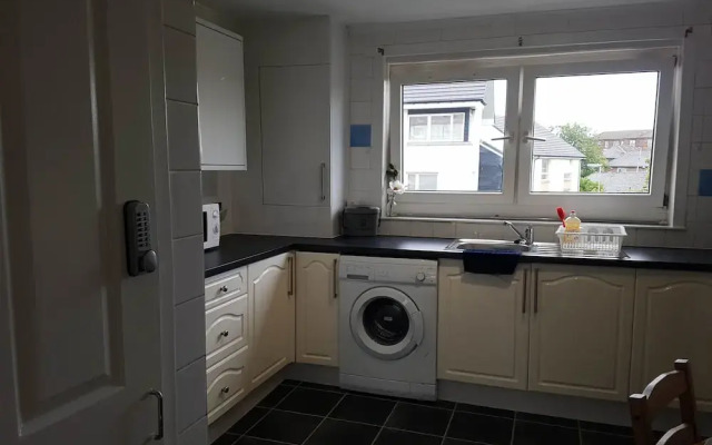 Dragon - Rosemount Apartment 3 Bed Home