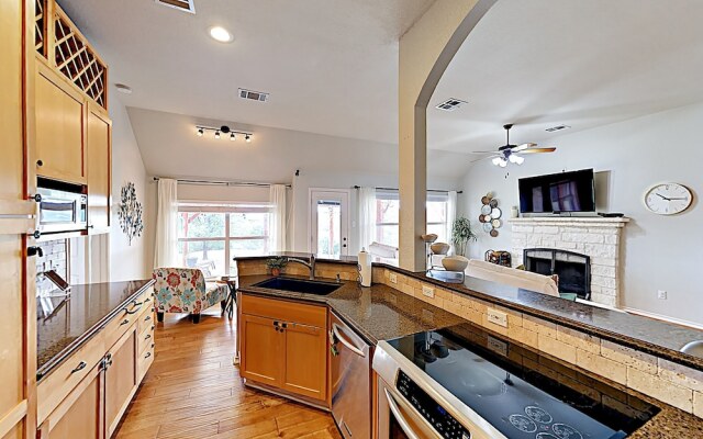 10807 Dripping Springs - 3 Br Home