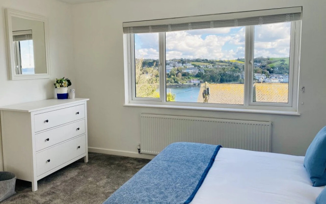 Fantastic sea Views in Falmouth, new 4BD Townhouse