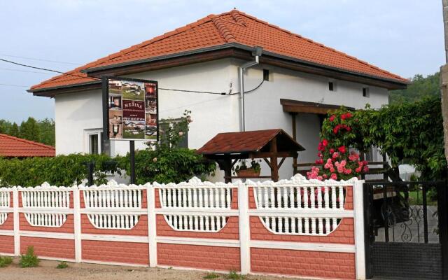 Guest house Medina