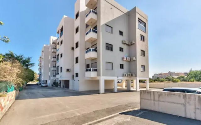 Prime Marina Complex