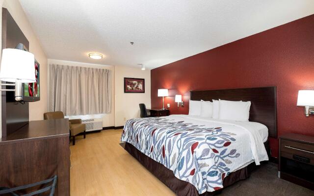 Red Roof Inn PLUS+ Jacksonville - Southpoint