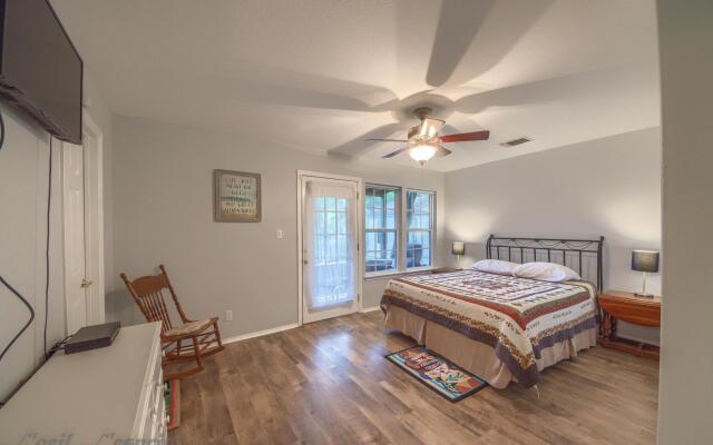 Guadalupe Retreat    RR 1324