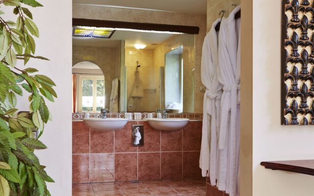 Hotel Mastbosch Breda