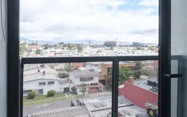 Luxury 1 BR Duplex in Virrey