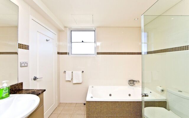 Harbourview Penthouse