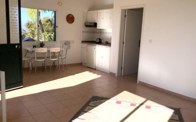 House with One Bedroom in Ponta Do Pargo, with Wonderful Sea View, Furnished Garden And Wifi - 20 Km From the Beach