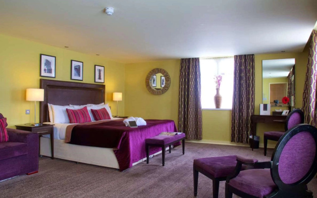 Manchester Airport Stanley Hotel by Belvilla - Image 4