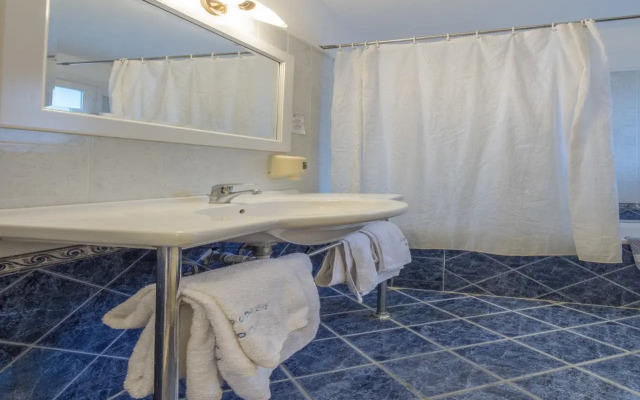 Kyveli Apartments