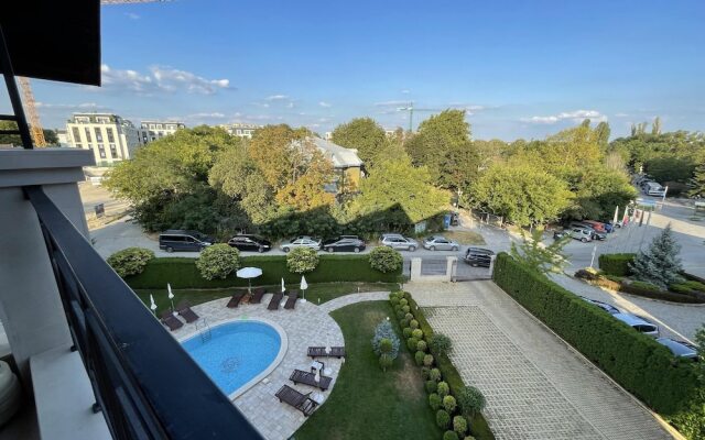 Stunning 2-bed Apartment in sea Resort Varna