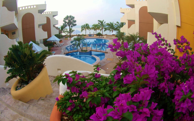 Star Bay Suites Resort