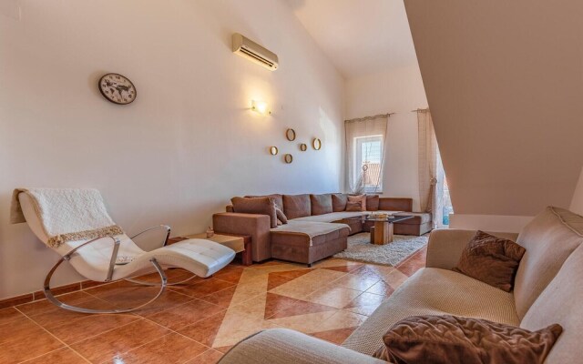 Amazing Apartment in Volme With Wifi and 1 Bedrooms