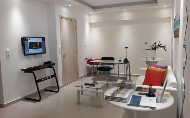 Naxos Diamond Studios Apartments