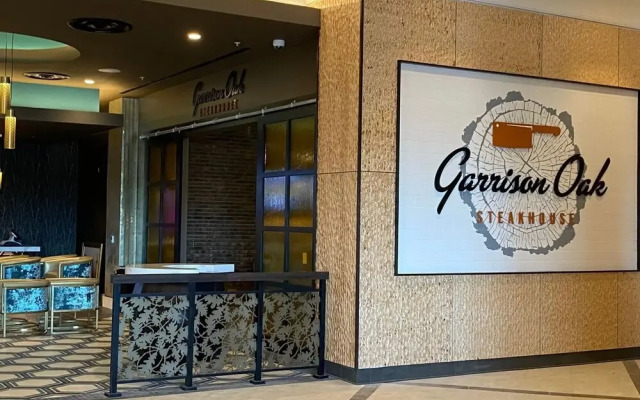 Oak Grove Racing Gaming & Hotel