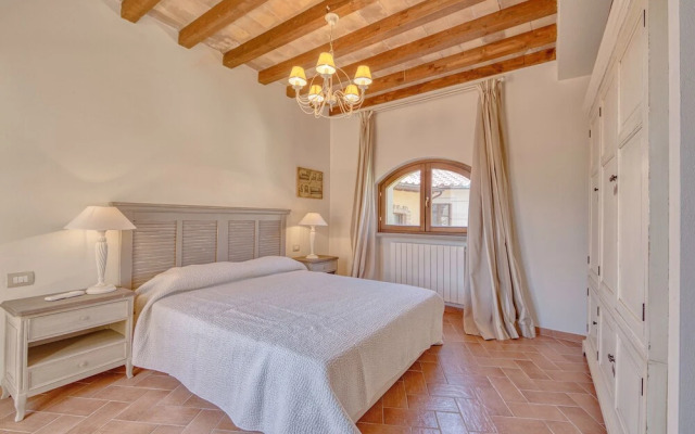 The Tower With Amazing View Shared Pool