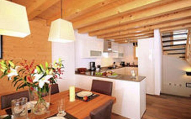 Lavish Holiday Home in Heremence With Balcony