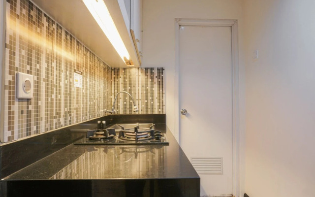 Comfy And Nice 1Br At Belmont Residence Puri Apartment