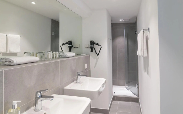 Bayer 89 Vi Vadi Hotel