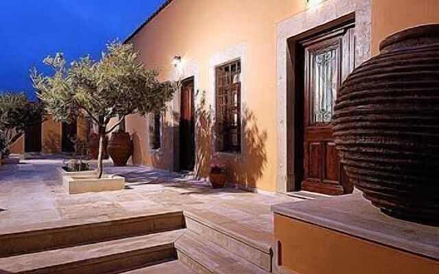Arhontiko Villa