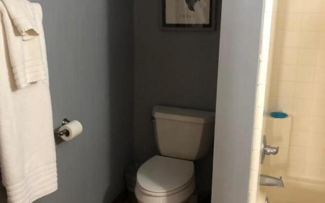 Loft 4 - 1 of 5 downtown