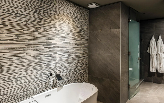 ICON Hotel
