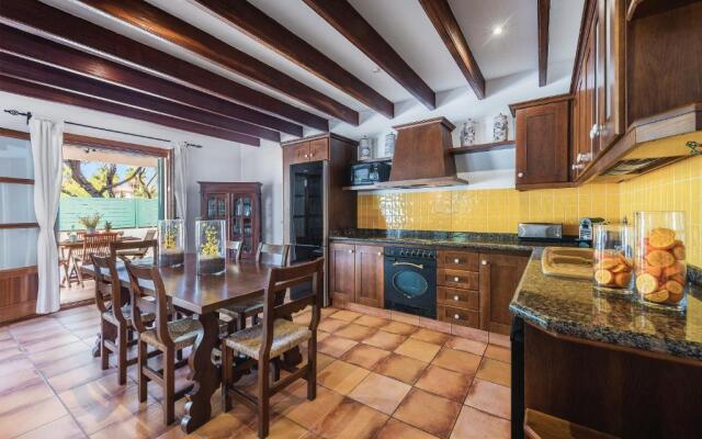 Casa Martina - Private Pool & 150m from the Beach