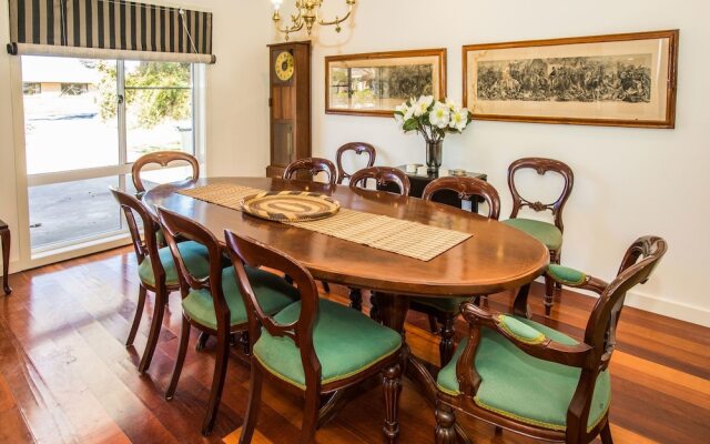 Mudgee Country Grandeur Home