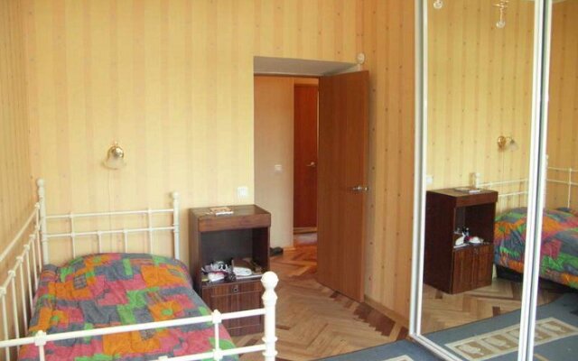 Na ulitse Grota; 1-3 Apartaments