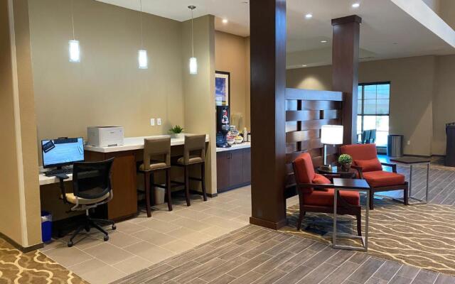 Comfort Suites Midland West
