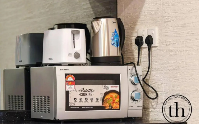 Timurbay Beach Resort 4paxes (Studio)-12-21