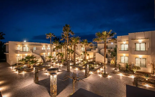 Saint George Gournes Bay