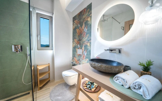 Oleas Suite Moon Private Pool