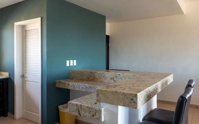 Amazing Luxury Ocean View Condo