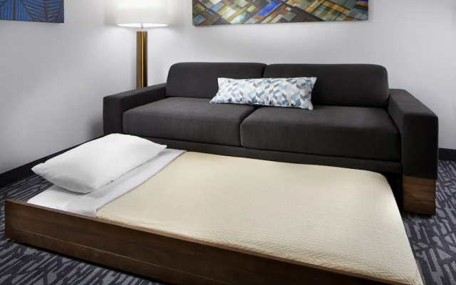 SpringHill Suites Columbus Easton Area