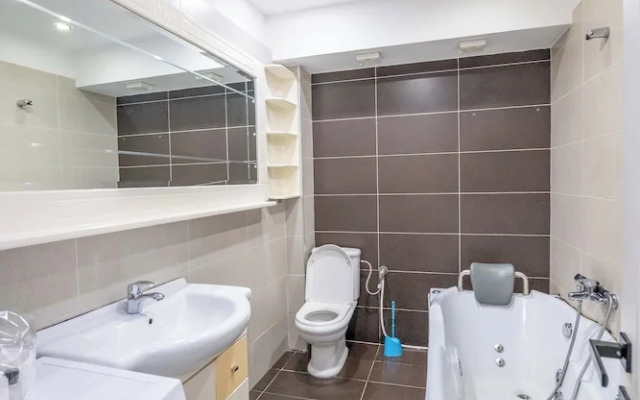 Tirent Apartment Komuna Parisit 2
