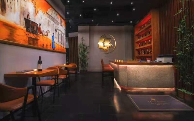 De La Reine Bar  Spa Hotel Guangzhou