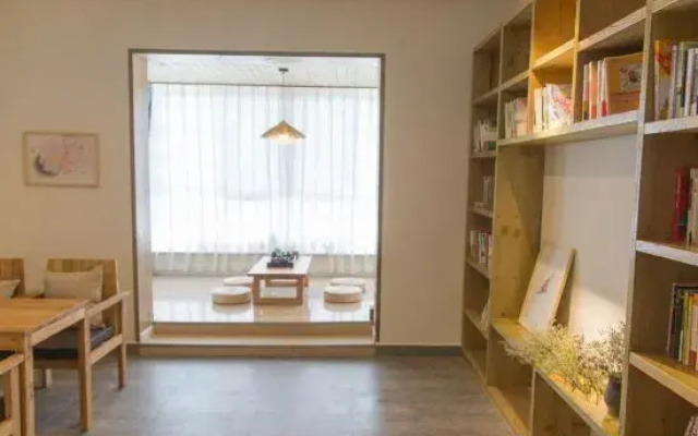 Huakaishi Hostel