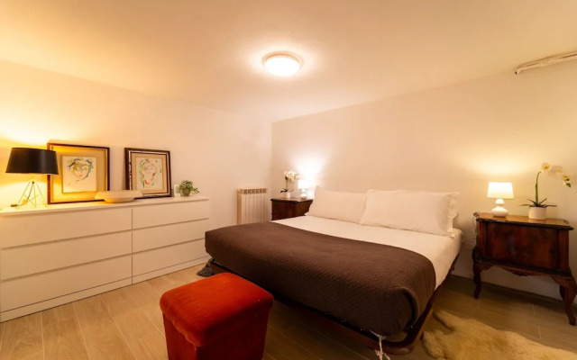 Panorama Lake and Garden