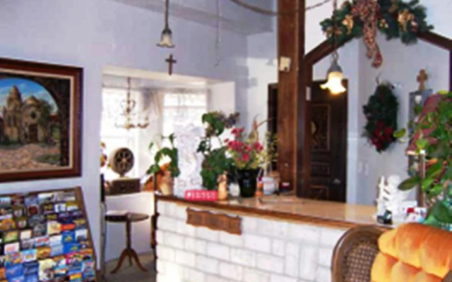 Nostalgic Stay Inn