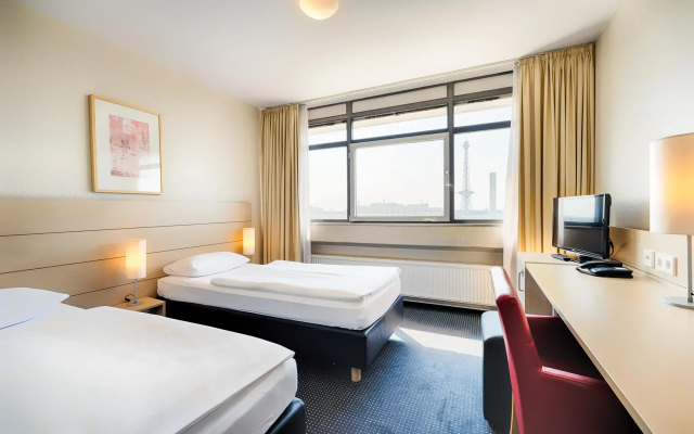 Enjoy Hotel am Studio