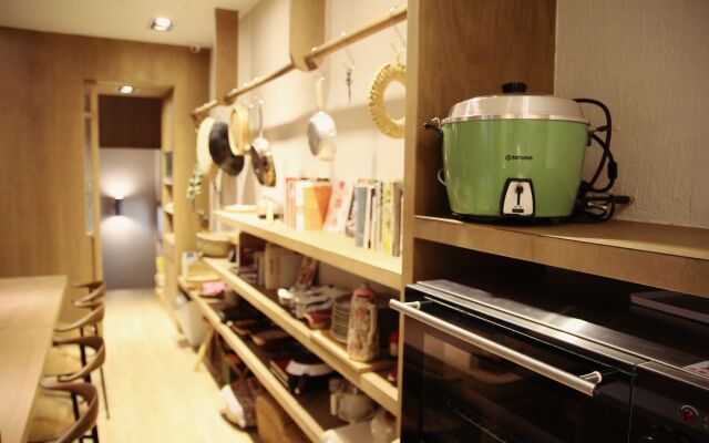 Hok House