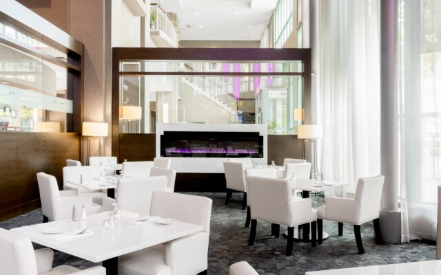 Executive Plaza Hotel Metro Vancouver