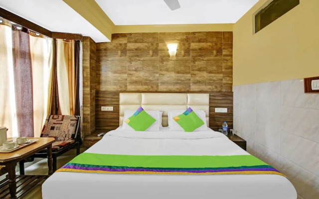 Itsy Hotels Amrita Raghunath Bazaar Jammu