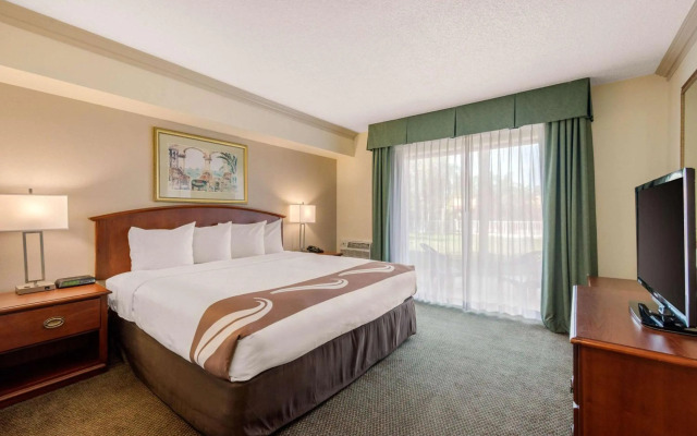 Quality Inn & Suites Tarpon Springs South